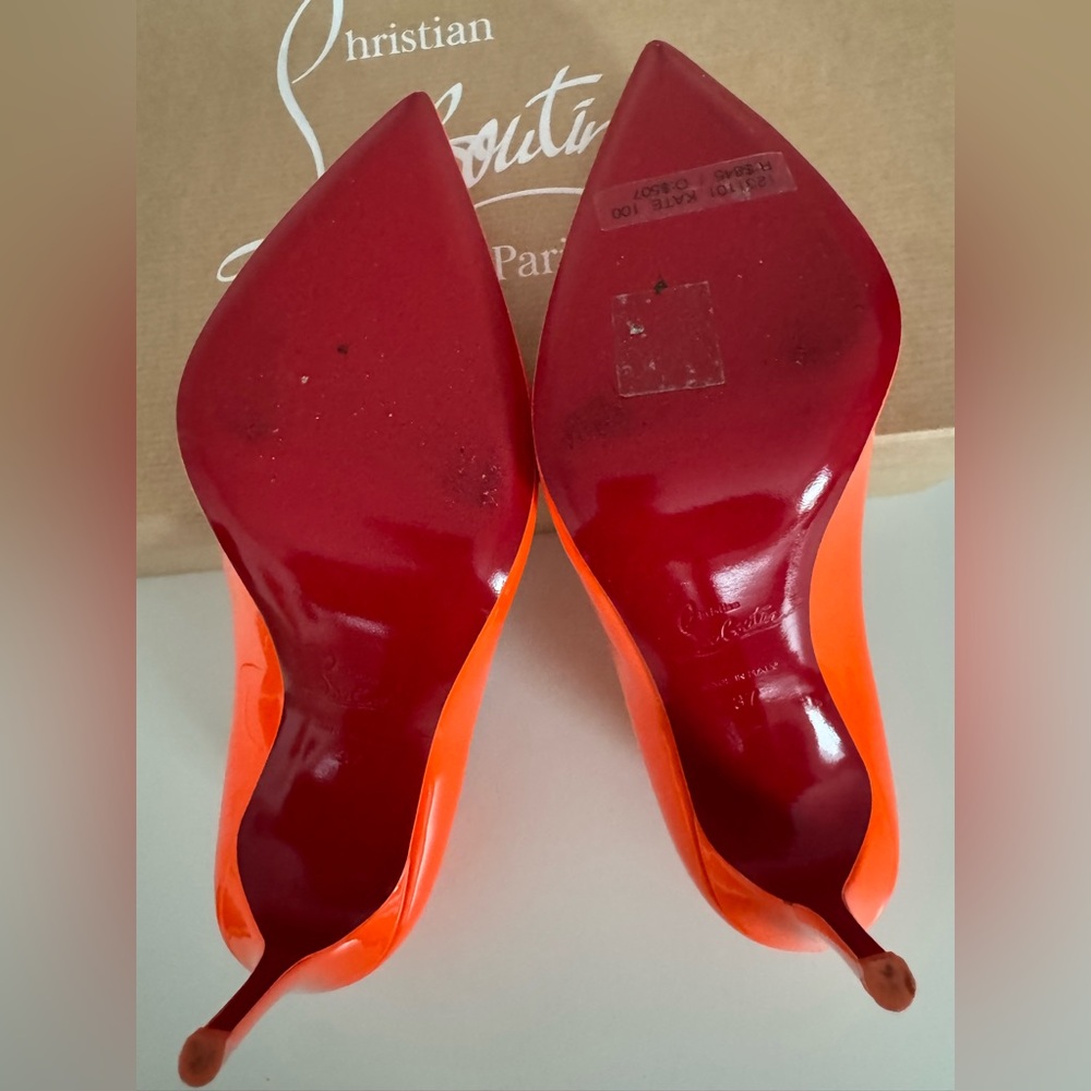Christian Louboutin Shoes. Size 37. Color Orange. - Picture 7 of 8